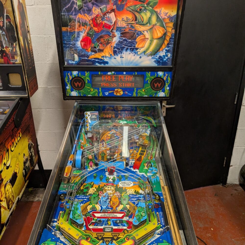 Williams fish tales pinball machine