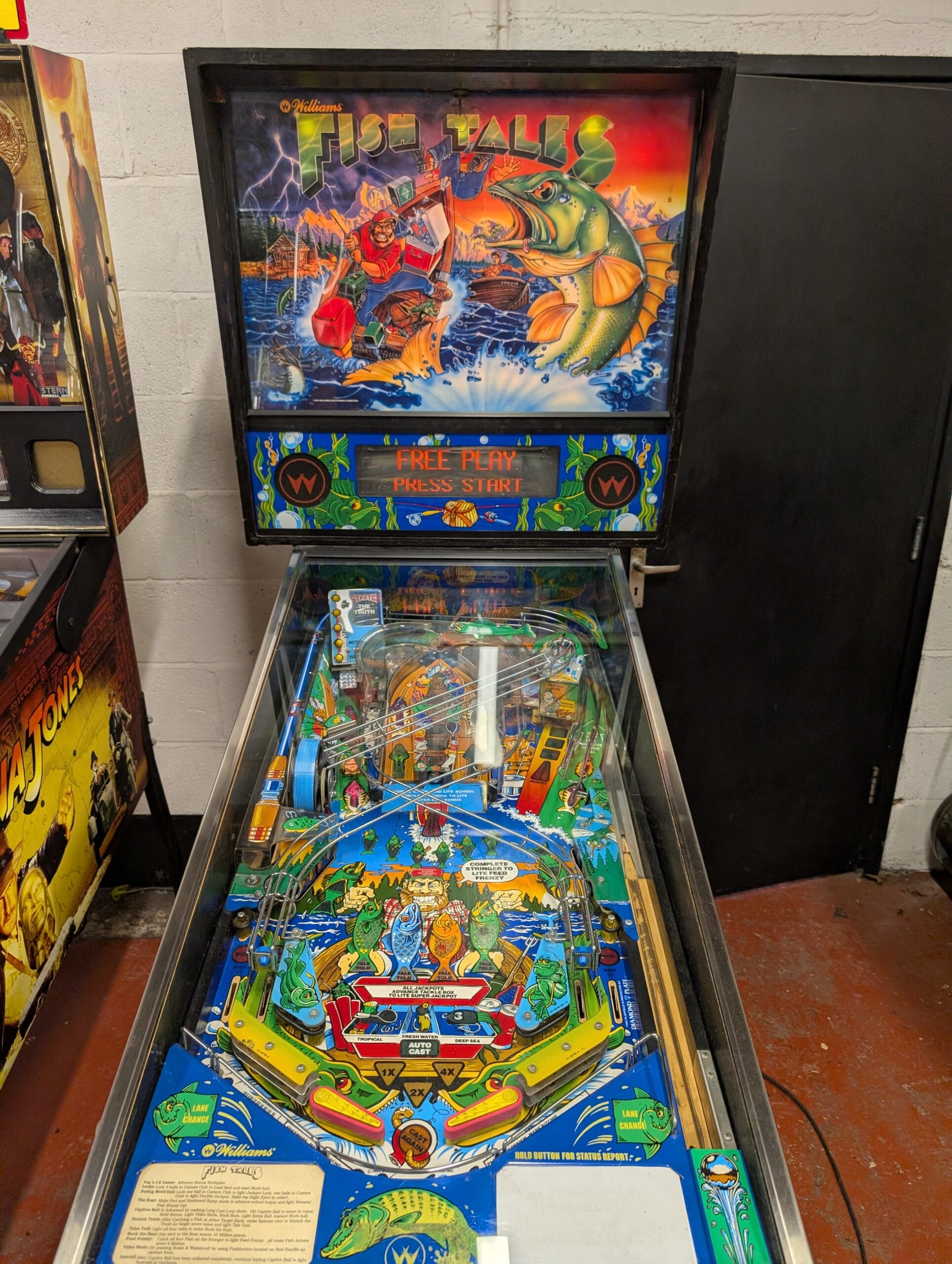 Williams fish tales pinball machine