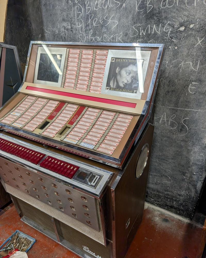 Rowe ami tropicana jukebox 200 selection