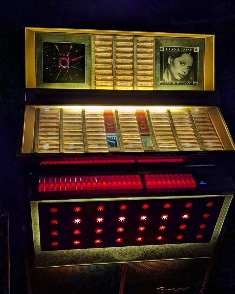 Alternative view of Rowe ami tropicana jukebox 200 selection